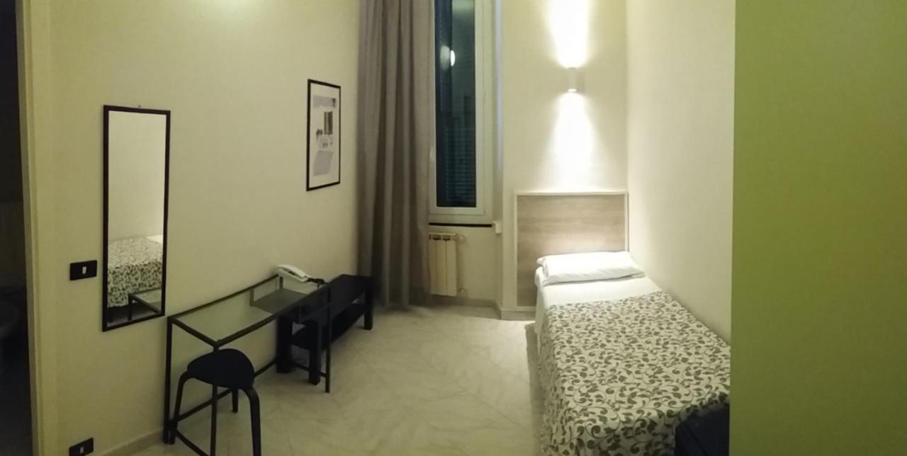 Hotel Malibu Споторно Екстериор снимка